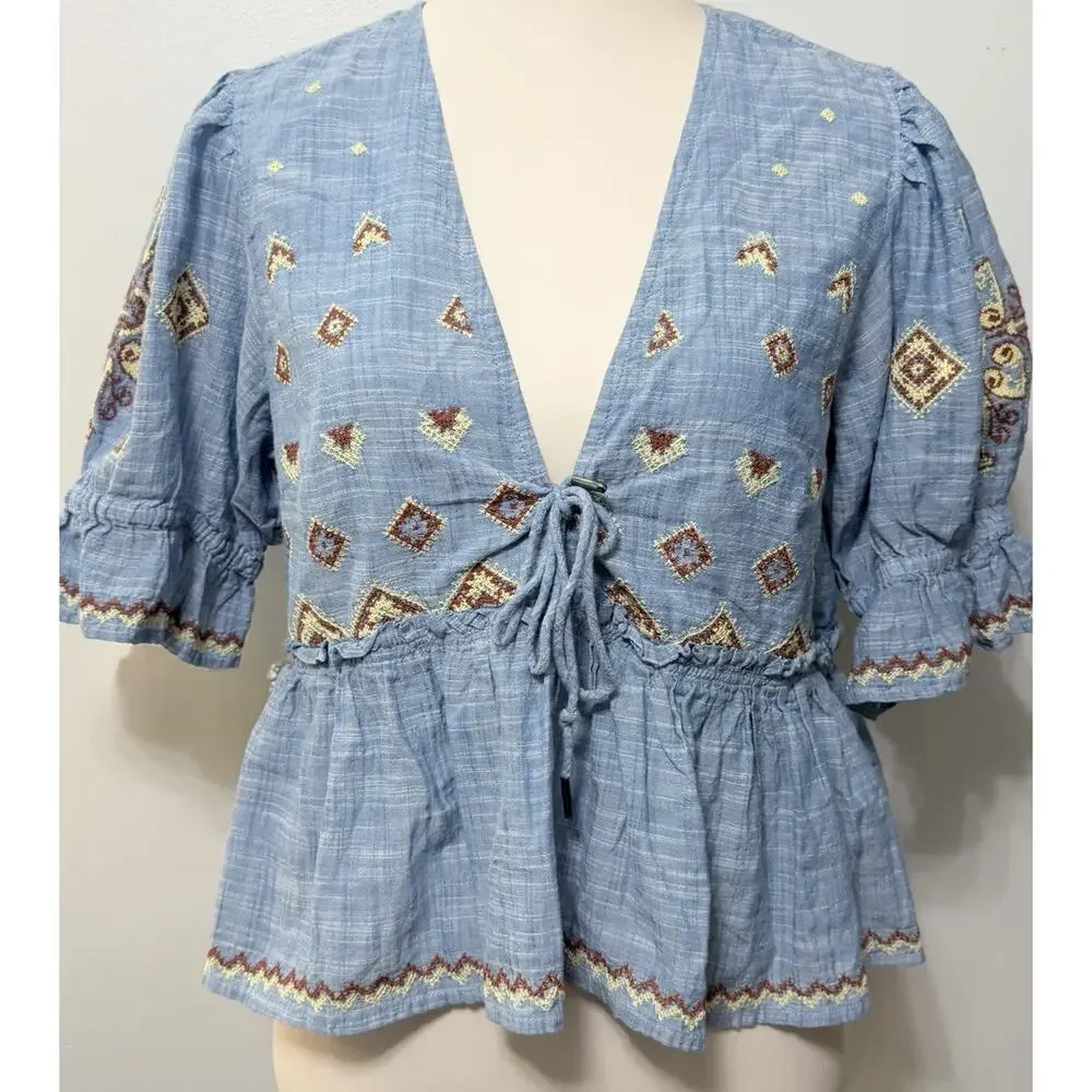 Free People Tallulah Embroidered Chambray Top Boho Shirt Blue Floral Size Large - Picture 1 of 2